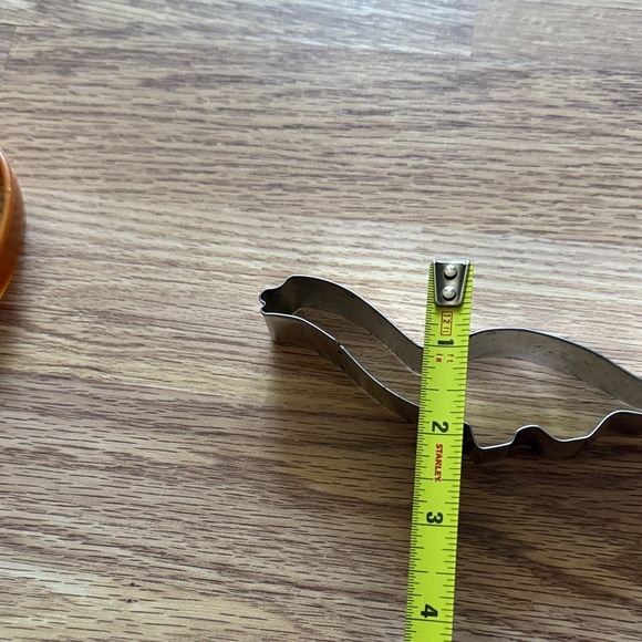 Festive Cookie Cutters Metal (& one plastic) - Picture 10 of 16